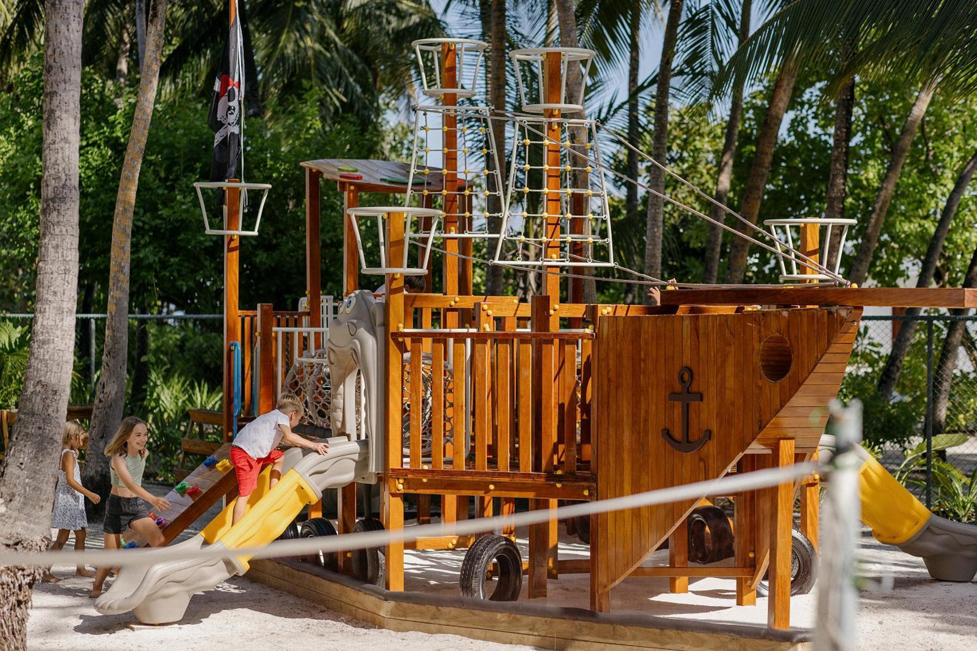 ดิกาลี มัลดีฟส์ - – เอ พรีเมียม ออลอินคลูซีฟ รีสอร์ต Hotel Meedhoo  ภายนอก รูปภาพ
